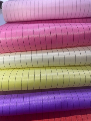 Endüstri İş Kıyafetleri İçin Anti-Statik 5mm Izgara ESD% 99 Polyester Antistatik Kumaş