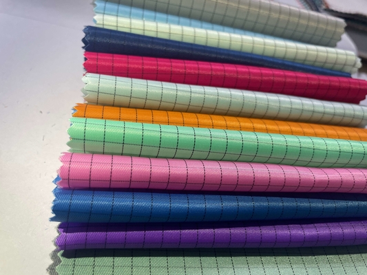 Tıbbi Antistatik Kumaş ESD Şerit 5mm 99% Polyester 1% Karbon Fiber Anti-Statik İş Elbiseleri Kumaş