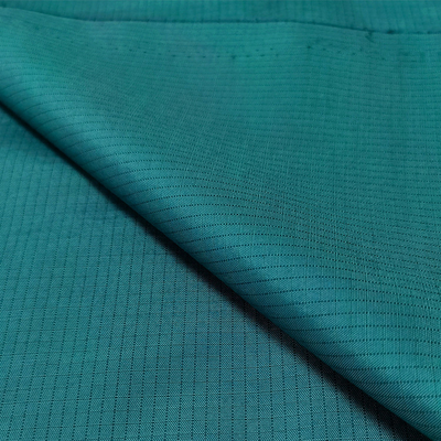 166 * 89 Tek Kullanımlık Koruyucu Elbise için Anti Statik Polyester Kumaş 5mm Izgara