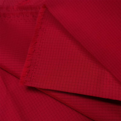 Temiz oda için Polyester Antistatik ESD Kumaşlar 5mm Şerit 2.5mm Izgara